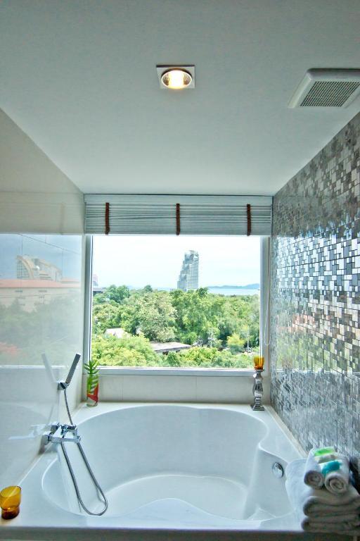 The Ivory Villa Pattaya Δωμάτιο φωτογραφία