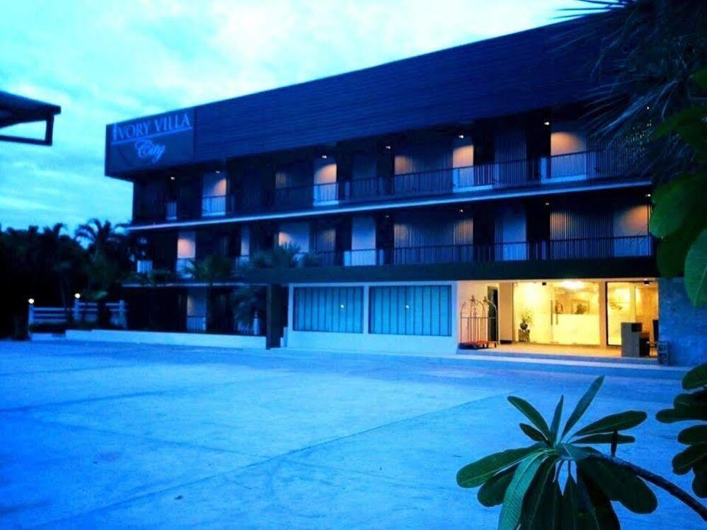 The Ivory Villa Pattaya Εξωτερικό φωτογραφία